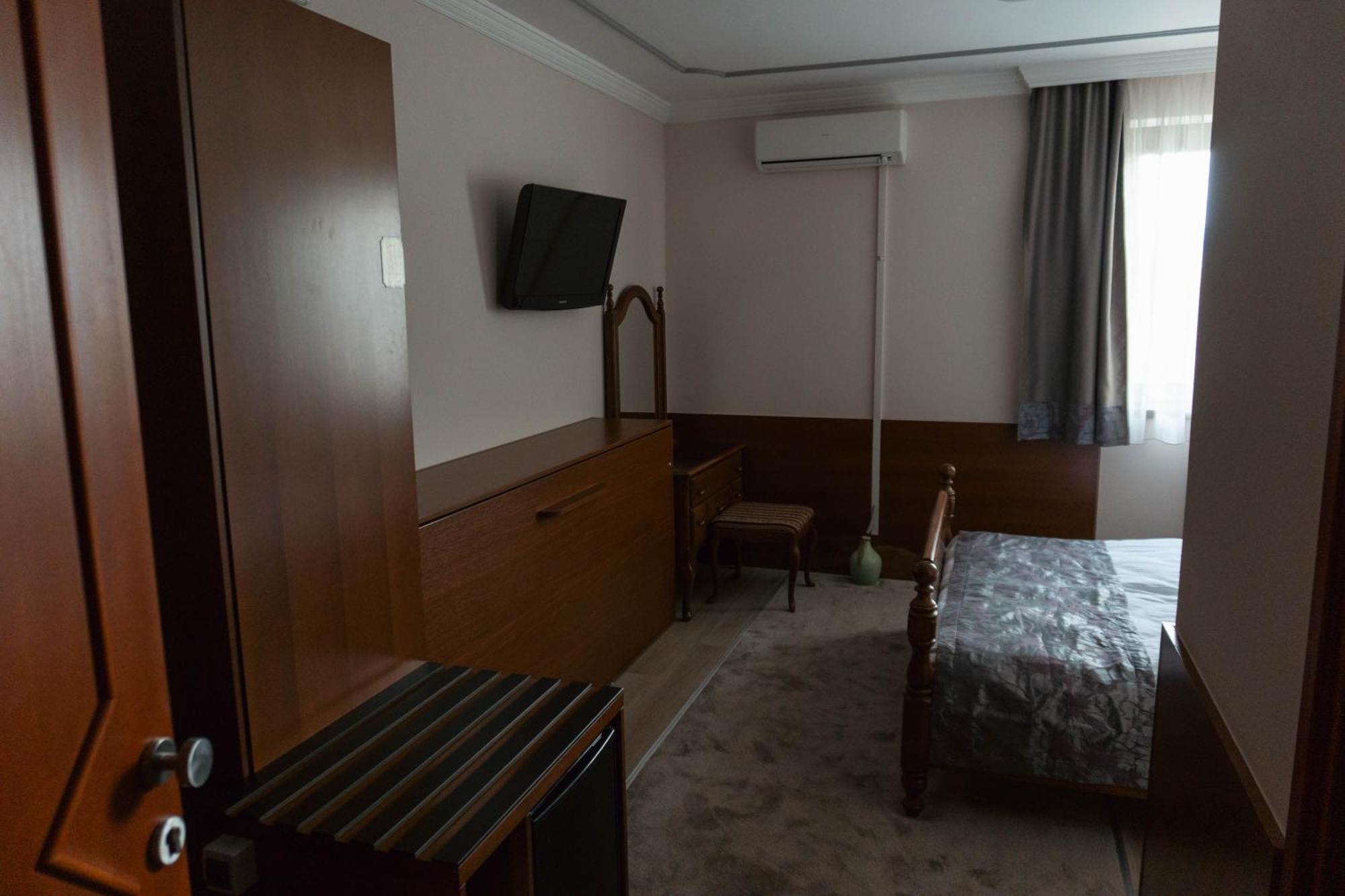 Hotel Bosna 1 Ilidža Dış mekan fotoğraf